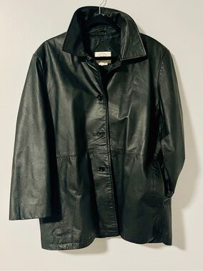 Vintage Classic Black Leather Button-Front Women's Jacket